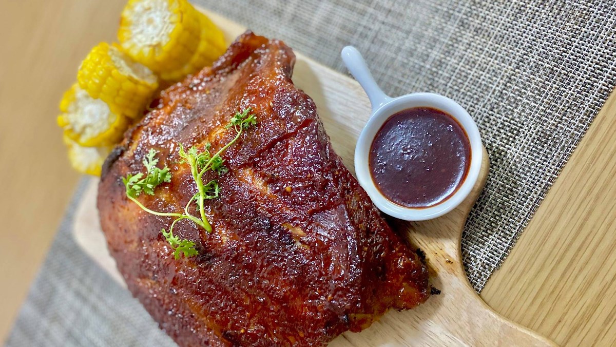Sườn nướng BBQ thêm hương vị đậm đà với nước sốt mận 